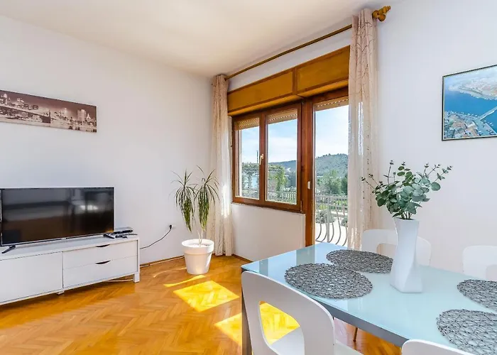 Apartament Marin Two *