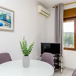 Apartment Marin Two *